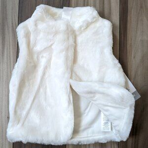 NWT Carter's Baby Toddler Girl's Faux Fur Vest High Neck White 12M, 24M